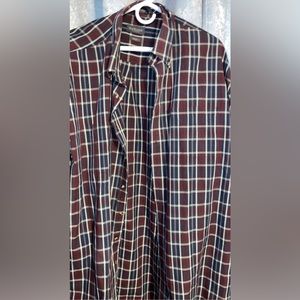 Men’s dress shirt that has squares